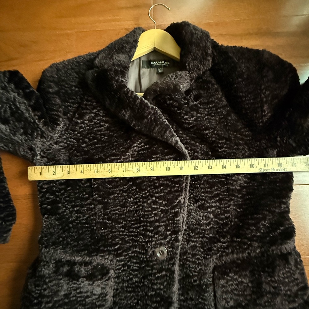 Ungaro eggplant purple teddy bear jacket short blazer/jacket  size 8/42 - Picture 6 of 10
